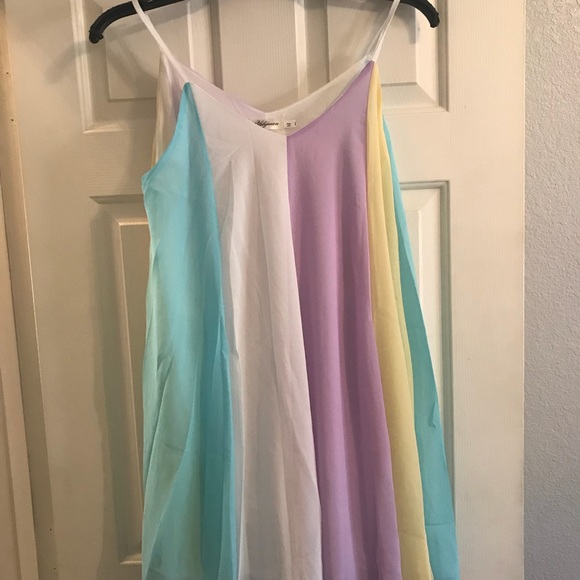 RAINBOW CHIFFON SWIM COVERUP!!👙👗👙👗👙ℋᎾЅᏆ ℙℐℂᏦ - Picture 5 of 6